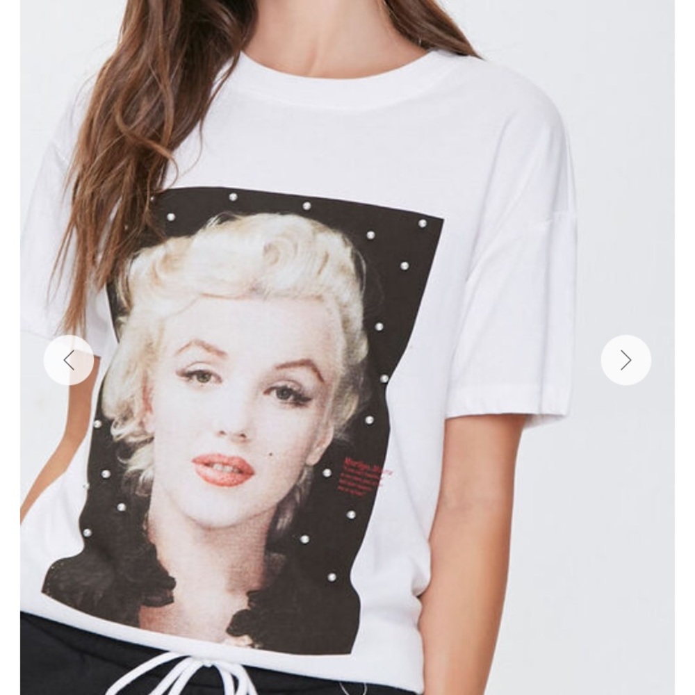 Host pick! 🎉 Faux pearl Marilyn Monroe tee - Picture 2 of 5